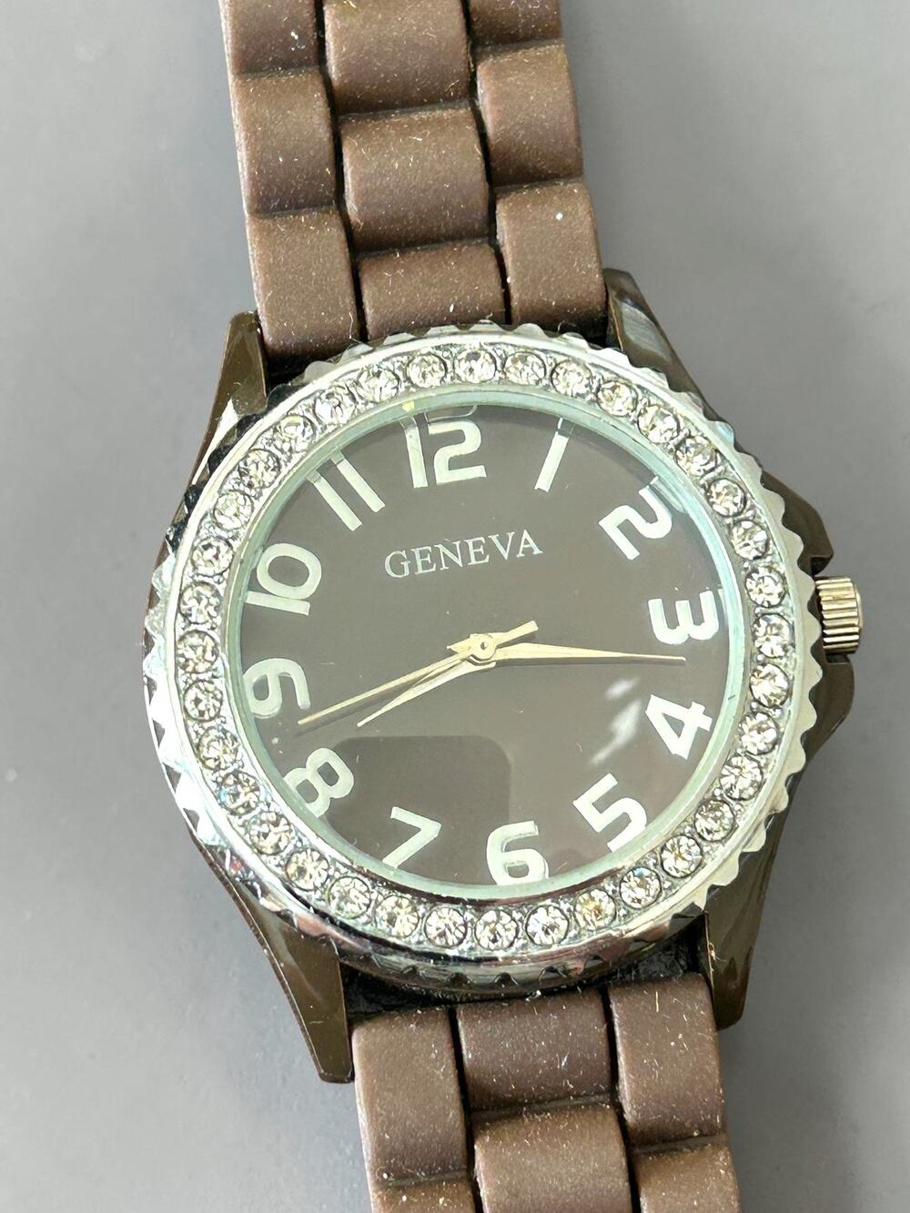 Geneva Watch Women Dark Dial Crystal Bezel Brown Bracelet Boho Chic Working